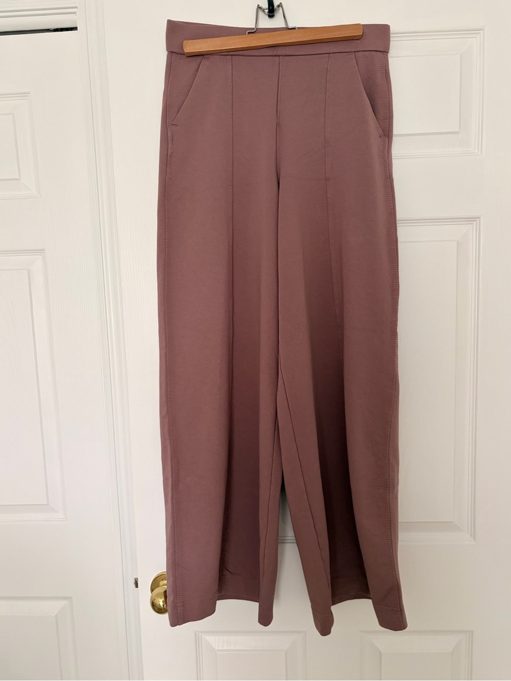 Lee Wide-Leg Pull-On Pants